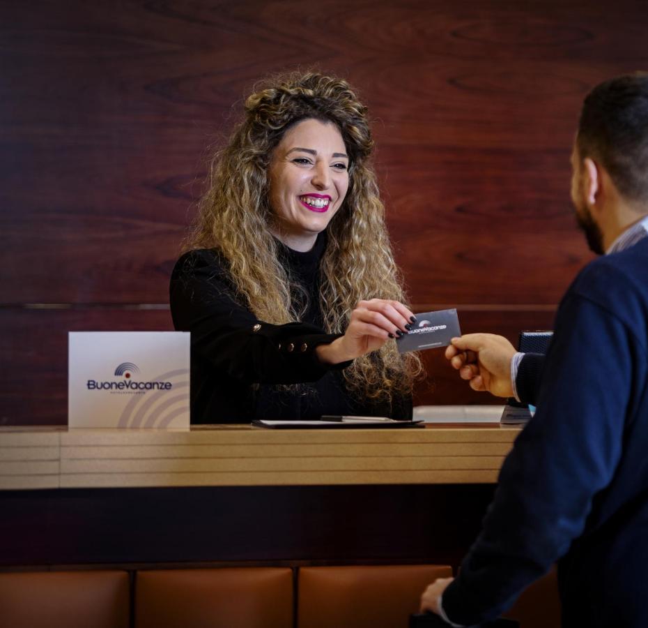 Bv President Hotel Rende Esterno foto