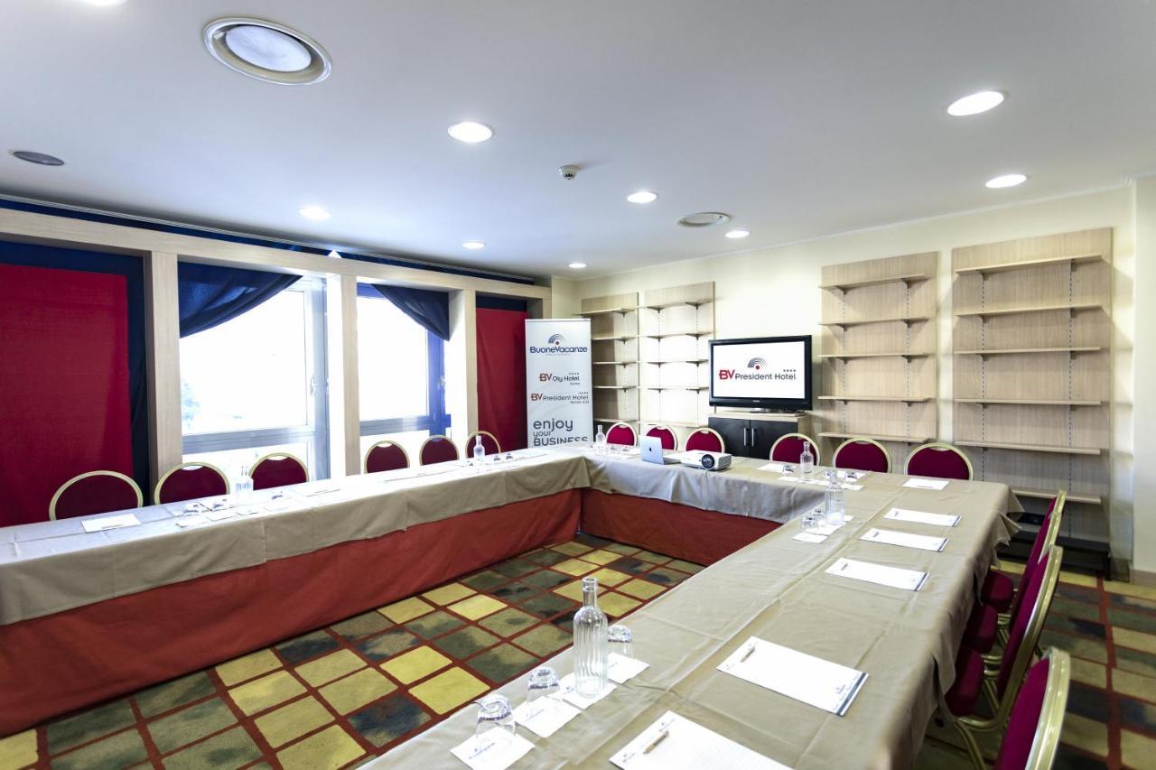 Bv President Hotel Rende Esterno foto