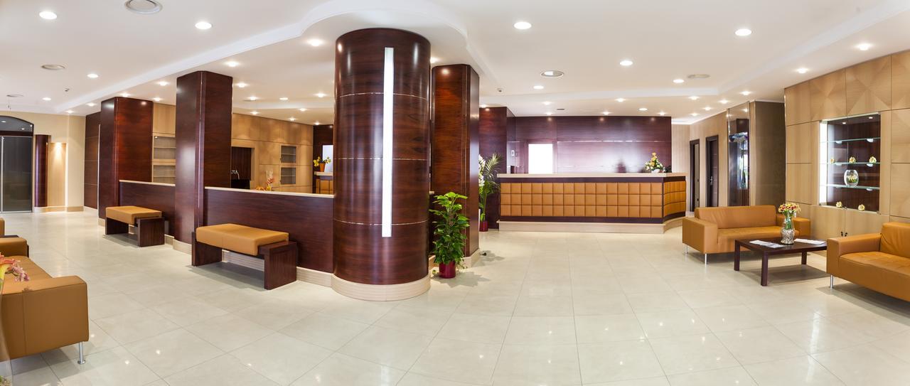 Bv President Hotel Rende Esterno foto