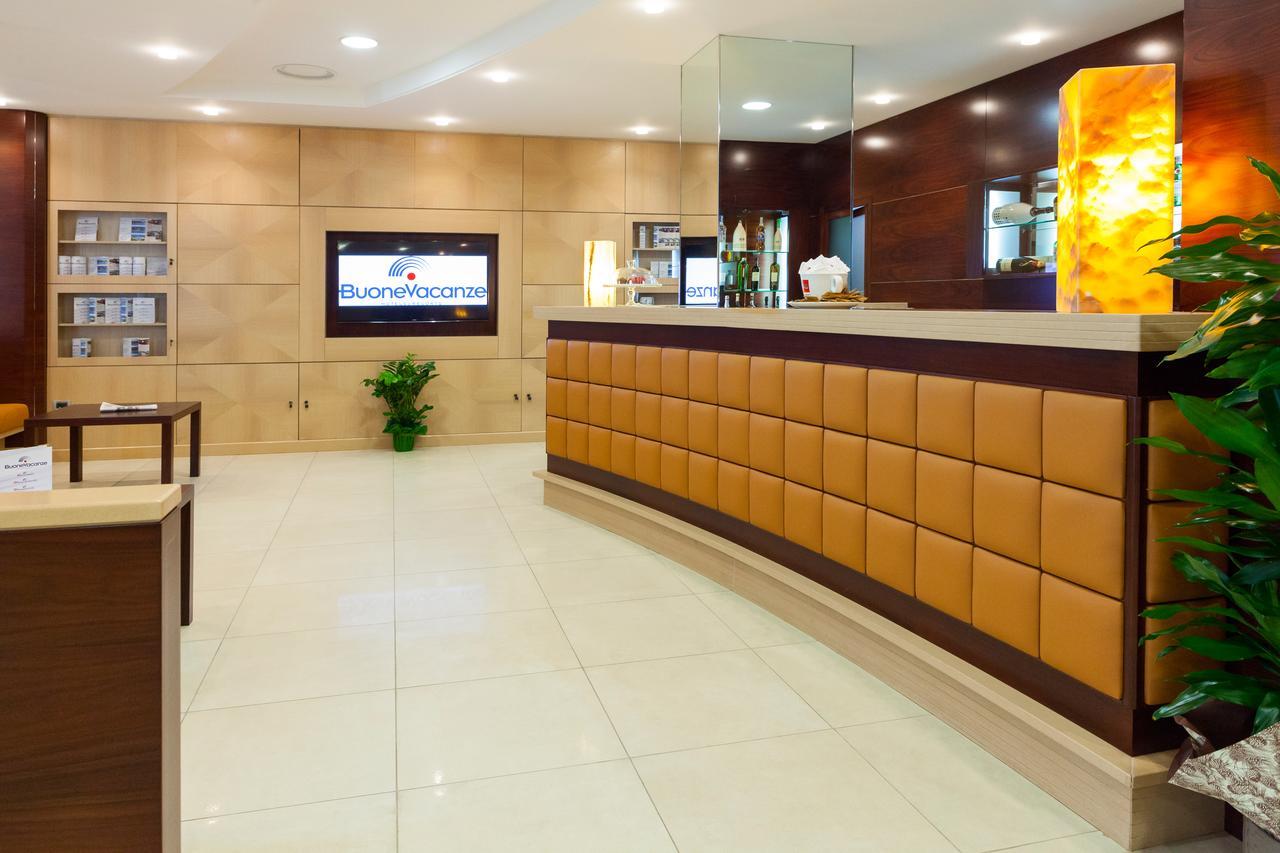 Bv President Hotel Rende Esterno foto