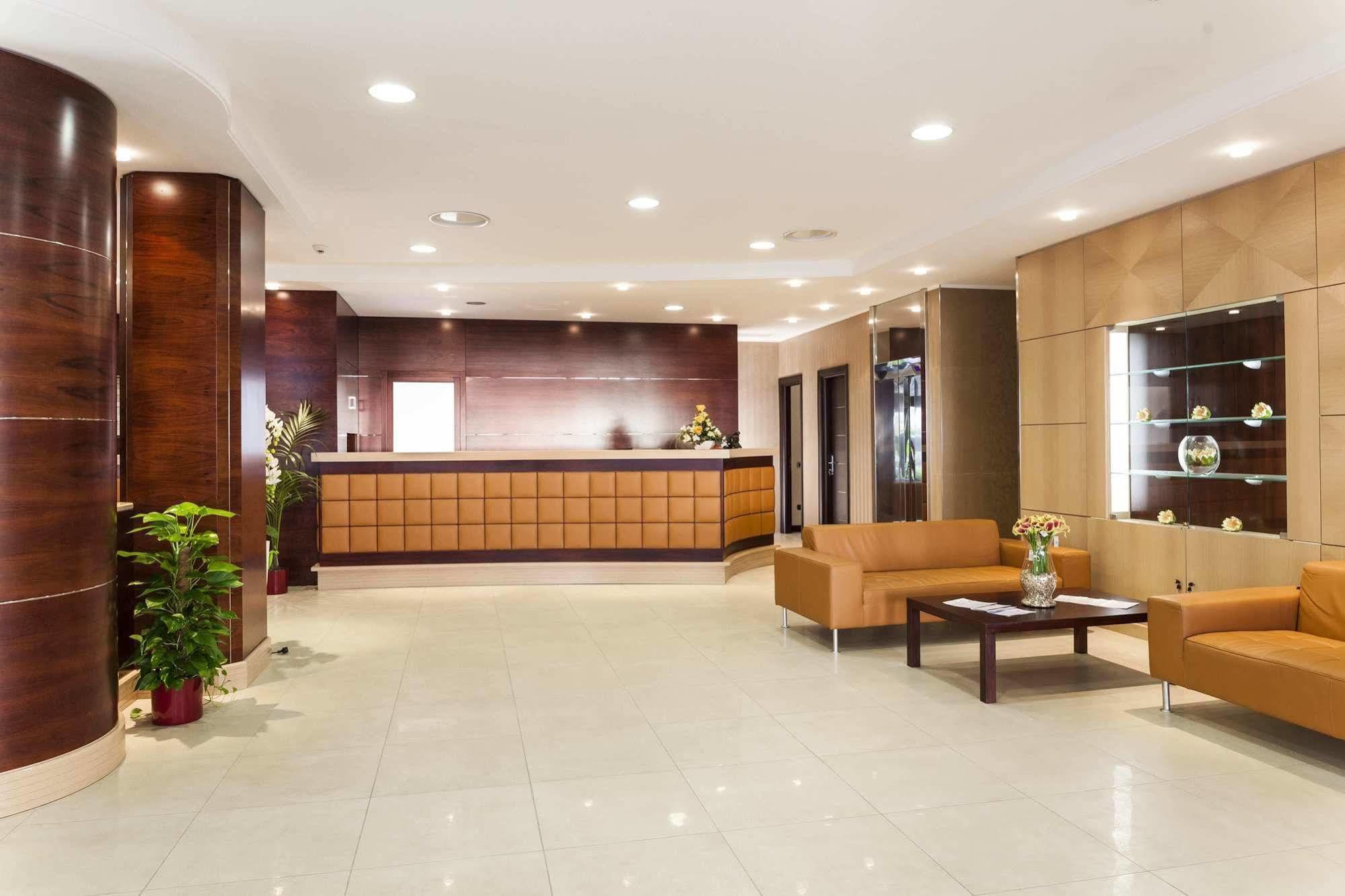 Bv President Hotel Rende Esterno foto