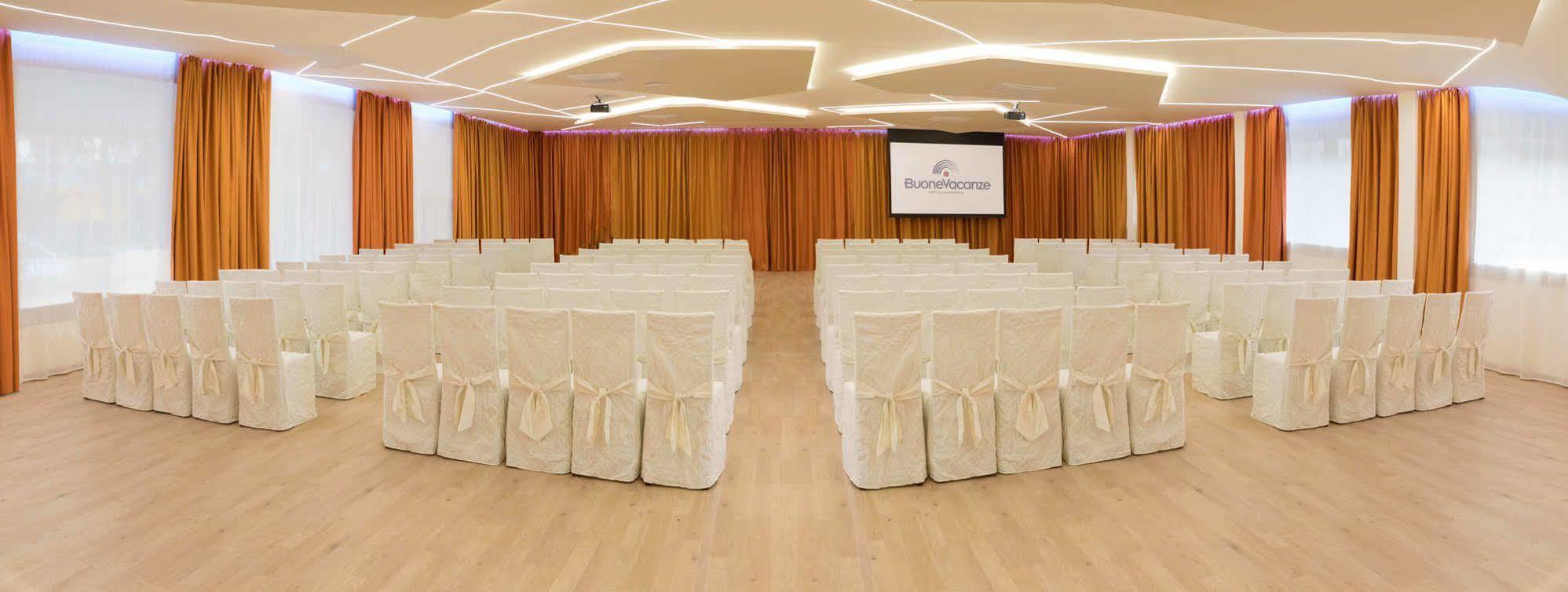 Bv President Hotel Rende Esterno foto
